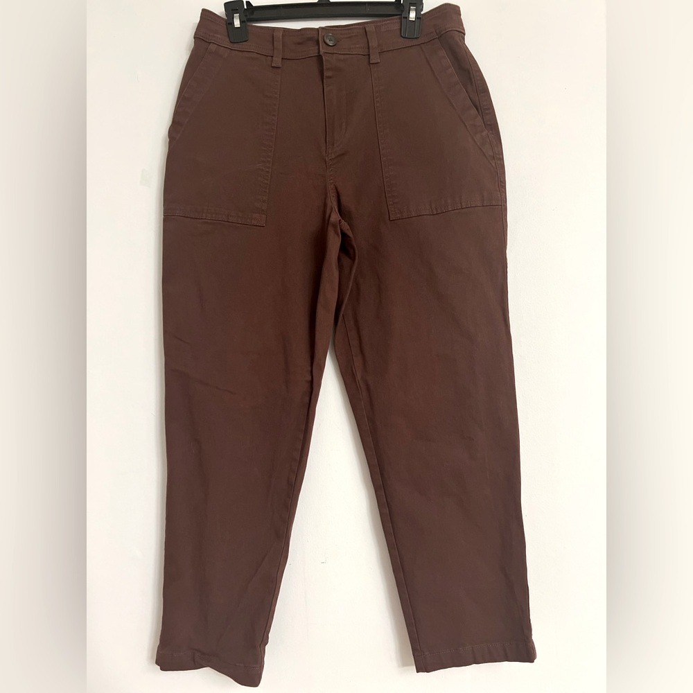 Brown Pants. Waist=31”